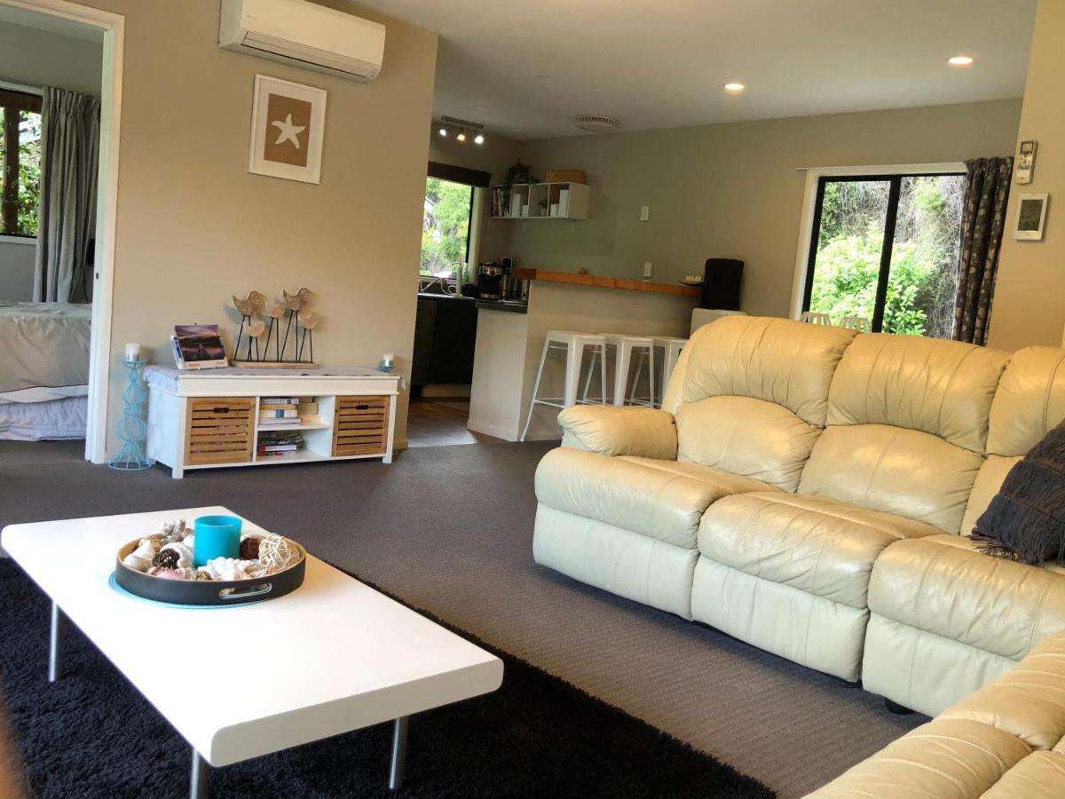 Tranquil Family Retreat Villa อาคาโรอา ภายนอก รูปภาพ